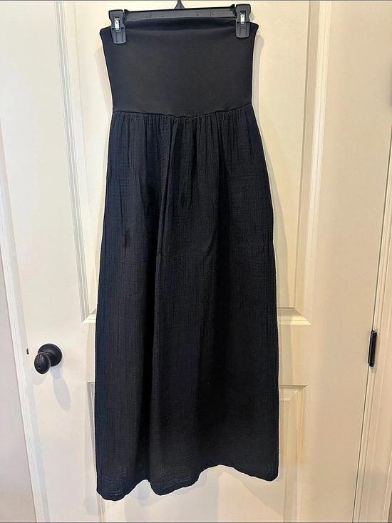 LOFT Dresses & Skirts - LOFT Black Maxi Dress Size XS Like New